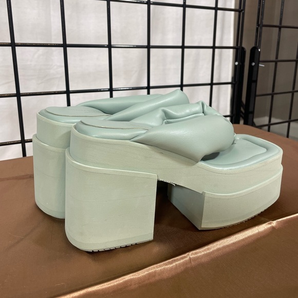 🚚 MOVING SALE Paloma Barcelo Litza Platform Sandals size 38 - Picture 6 of 15